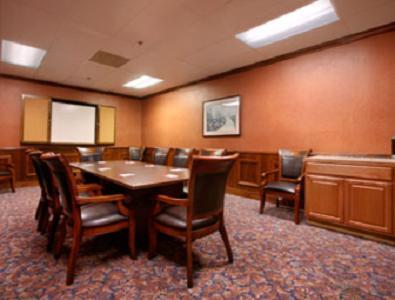 Plaza Hotel And Suites Pine Bluff Zařízení fotografie